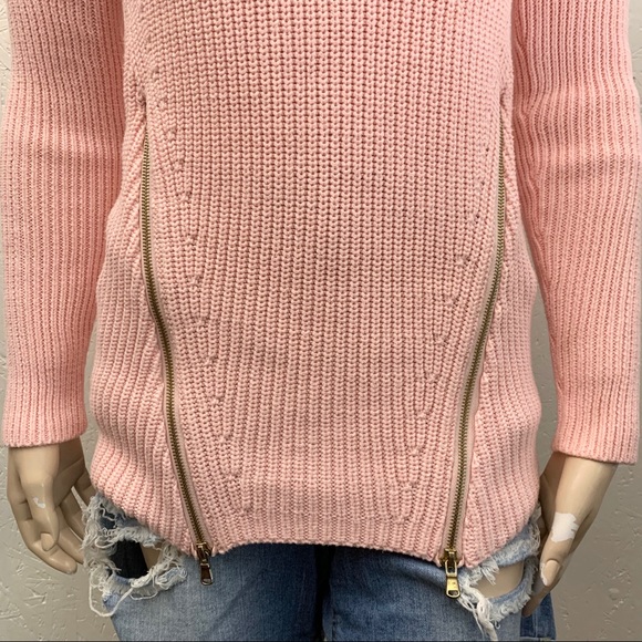 Guess Pink Knitted Sweater Size Small - Picture 8 of 10